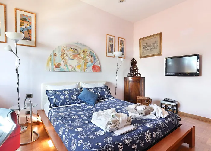 Apartament La Tua Casa A Con Parcheggio Privato Per 2 Auto