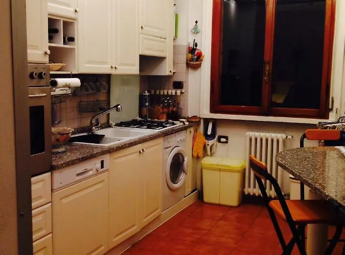 Apartament La Tua Casa A Con Parcheggio Privato Per 2 Auto Florencja